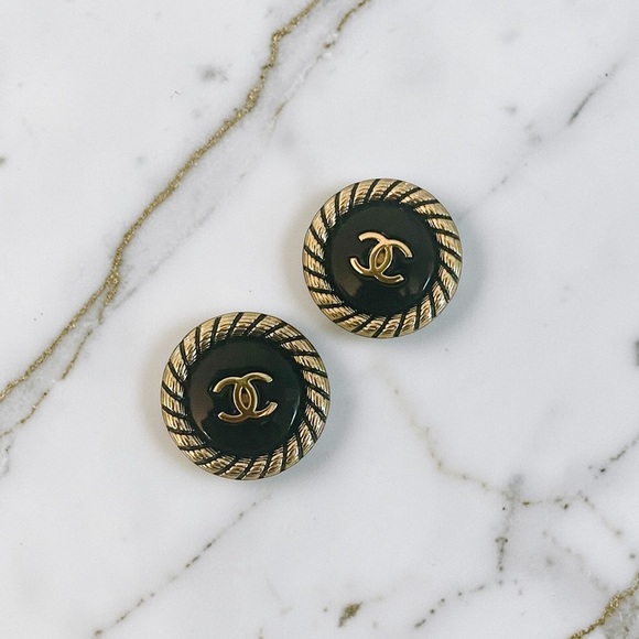 Upcycled Jewelry - Luxury Black/Gold Upcycled Vintage Button Earrings 20mm